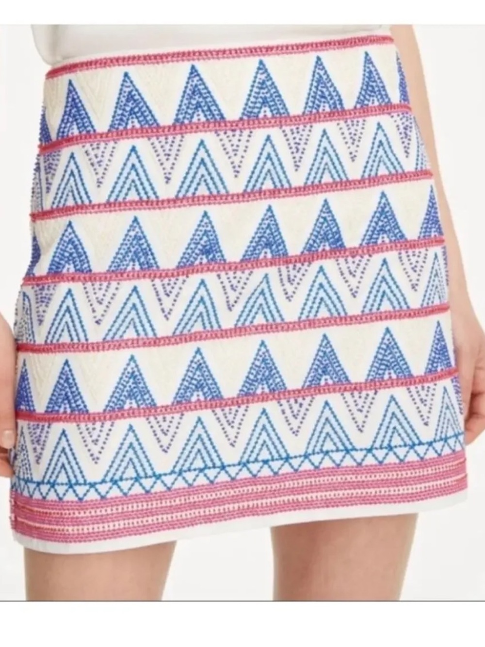 🆕🩵🩷🤍Club Monaco Menditha Beaded Skirt Mini Skirt White & Blue